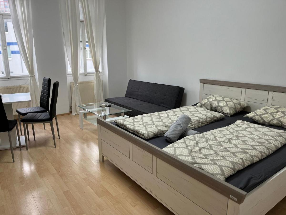 Family Apartment 5P Kl Виена Екстериор снимка